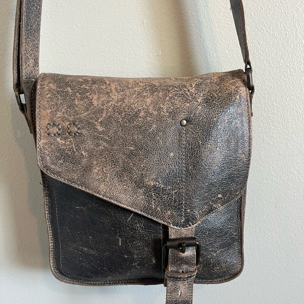 BED STU Venice Beach Rustic Brown Weathered Distressed BoHo Crossbody Bag